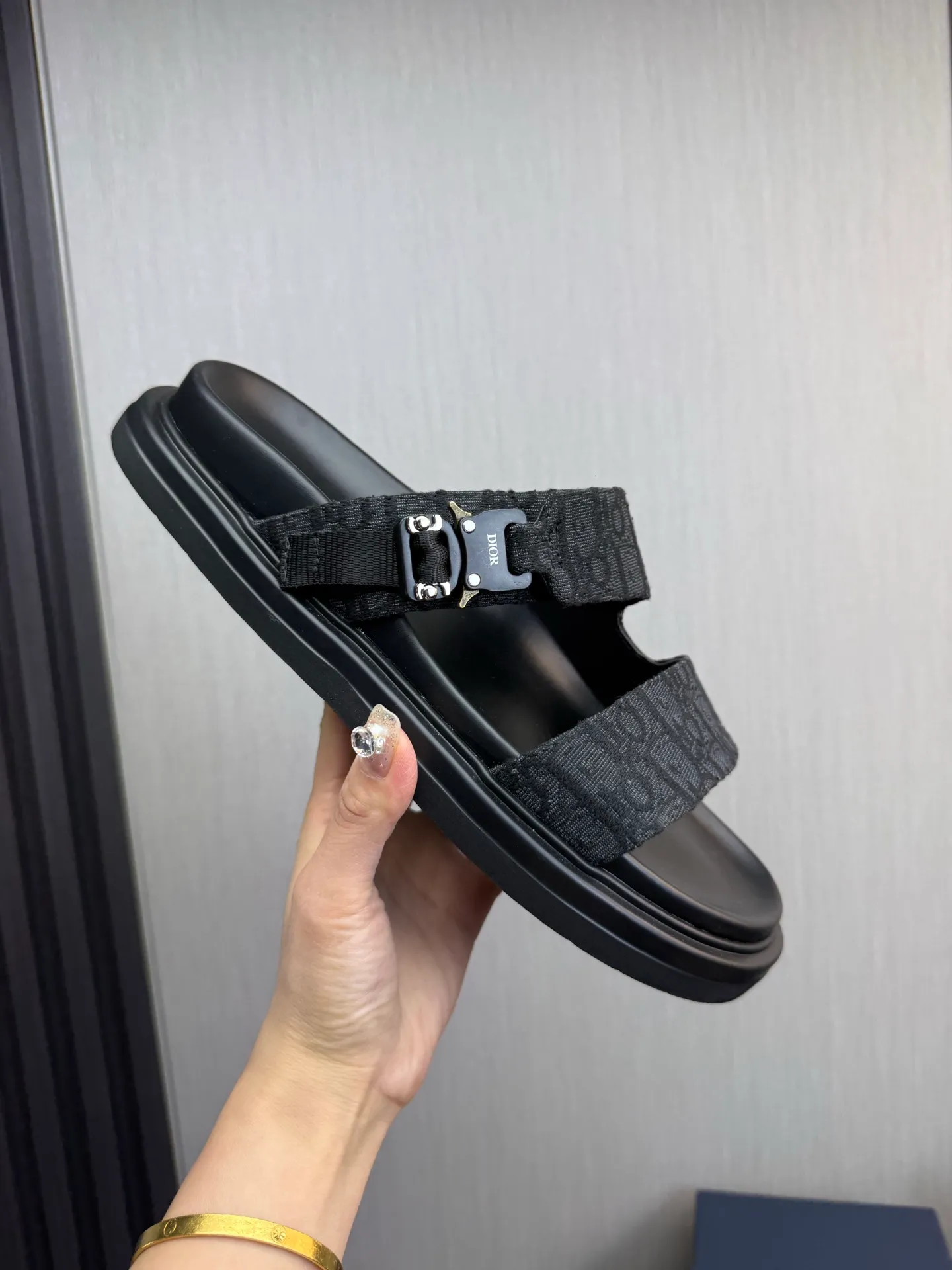 Men's shoes 300💰 Dior. Men's slippers🩴 Official website 1:1 production 38-45 size 45 46 🉑️Customized original material shipped✅